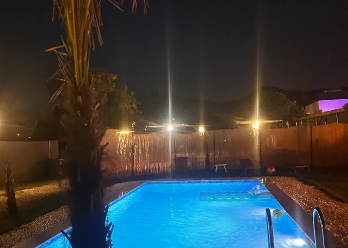 Kompleks wypoczynkowy Pera Line Kayakoey Fethiye