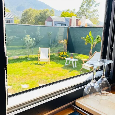 Pera Line Kayakoey * フェティエ